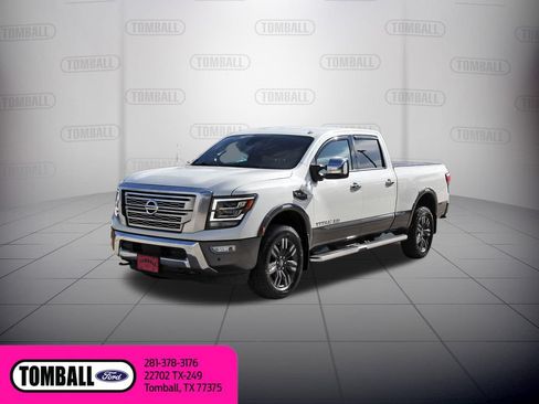 Used 2021 Nissan Titan Platinum Reserve w/ Off Road Protection Package AWD/4WD image 3