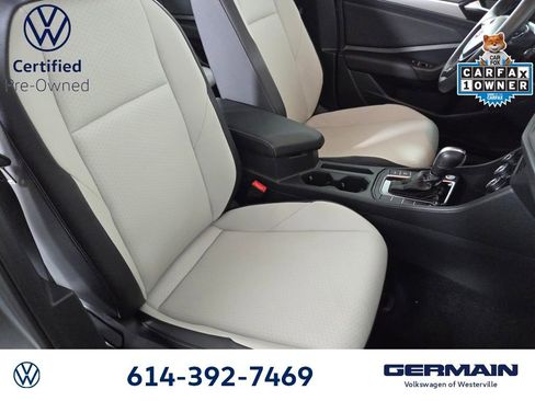 Certified 2021 Volkswagen Jetta R-Line image 30