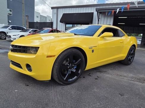 Used 2010 Chevrolet Camaro LT w/ RS Package RWD image 3
