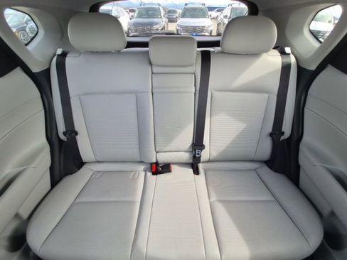 Used 2024 Hyundai Kona Limited image 19