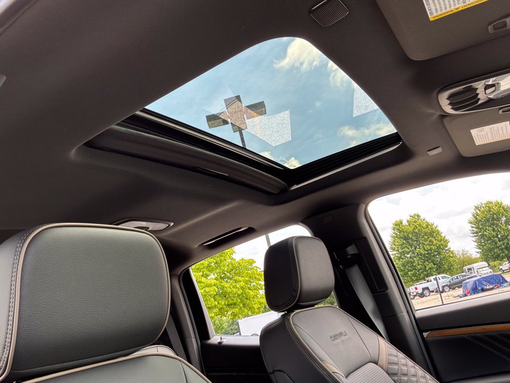 New 2026 GMC Canyon Denali AWD/4WD image 34
