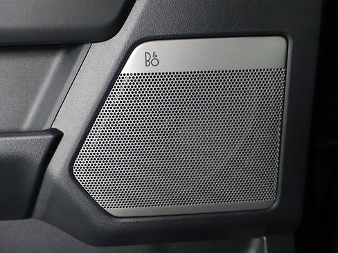 Used 2025 Ford F150 Lightning Lariat image 54