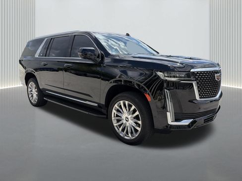 Used 2023 Cadillac Escalade ESV Premium Luxury RWD image 9