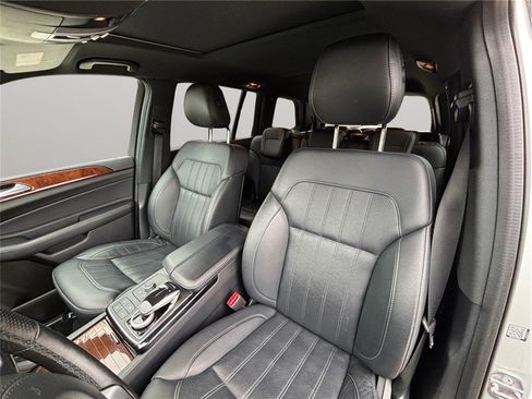 Used 2019 Mercedes-Benz GLS 450 4MATIC w/ Premium 1 Package image 22