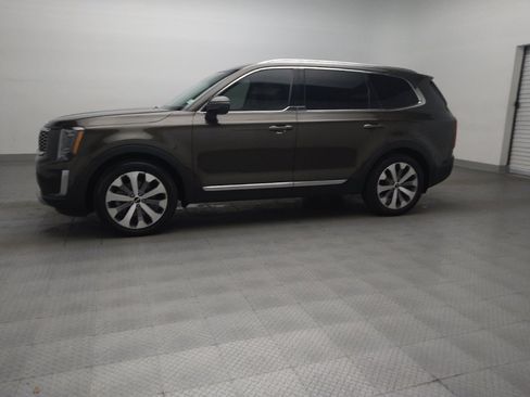 Used 2020 Kia Telluride EX w/ EX Premium Package FWD image 2