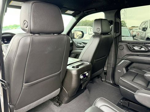 Used 2022 GMC Yukon XL Denali w/ Max Trailering Package AWD/4WD image 24