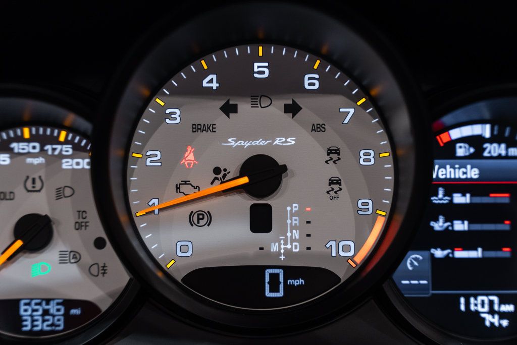 Used 2025 Porsche 718 Boxster Spyder RS RWD image 32