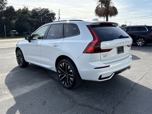 New 2026 Volvo XC60 B5 Ultra w/ Protection Package Premier AWD/4WD image 3