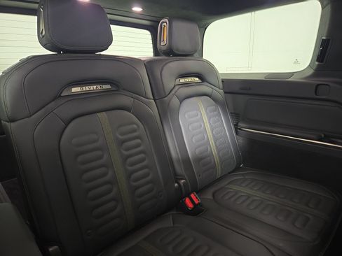 Used 2024 Rivian R1S Adventure AWD/4WD image 25