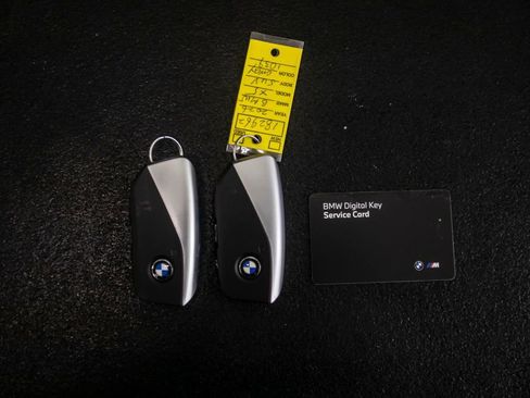 Used 2026 BMW X5 xDrive40i w/ M Sport Package AWD/4WD image 49