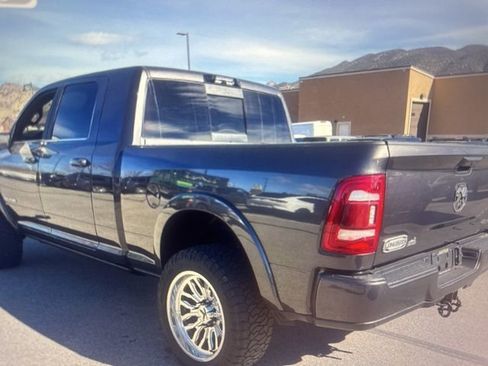 Used 2023 RAM 3500 Limited image 8