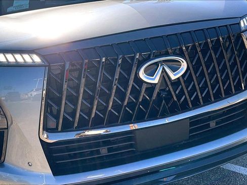 New 2026 INFINITI QX80 4WD image 36