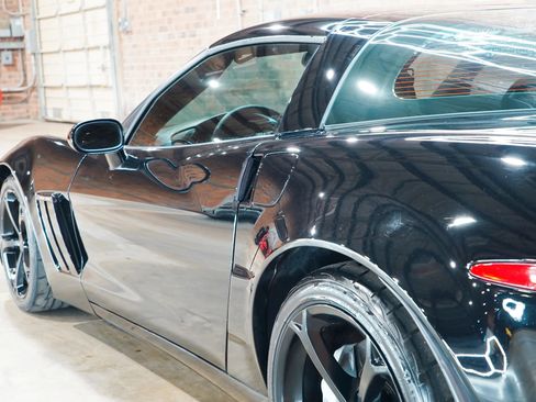Used 2013 Chevrolet Corvette Grand Sport RWD image 20