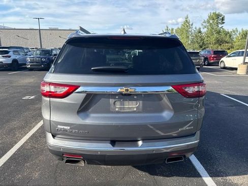 Used 2020 Chevrolet Traverse Premier w/ LPO, Floor Liner Package AWD/4WD image 6
