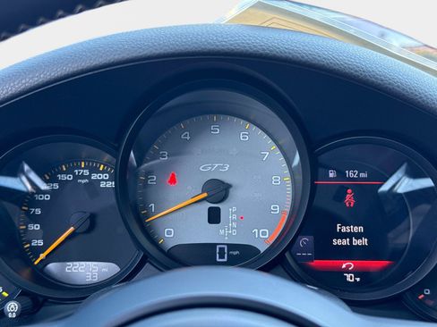 Certified 2018 Porsche 911 GT3 RWD image 24