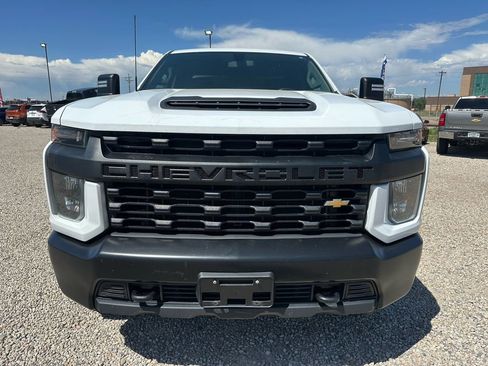Used 2021 Chevrolet Silverado 2500 W/T w/ WT Convenience Package AWD/4WD image 3