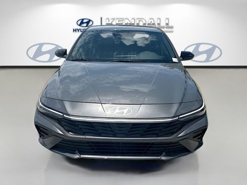 Used 2026 Hyundai Elantra Sport w/ Cargo Package FWD image 2