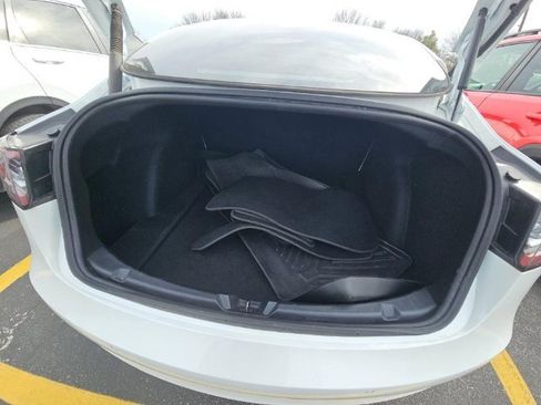 Used 2022 Tesla Model 3 Performance image 7