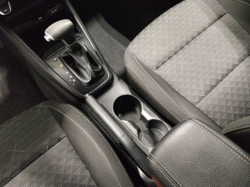 Used 2023 Kia Rio S image 26