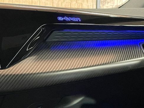 Used 2024 Audi e-tron GT Premium Plus w/ Performance Package image 44