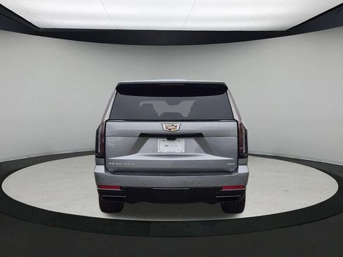 Certified 2025 Cadillac Escalade Sport Platinum AWD/4WD image 6