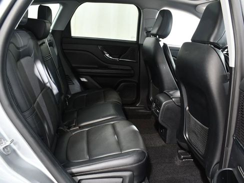 Used 2022 Lincoln Corsair AWD w/ Premium Package image 19