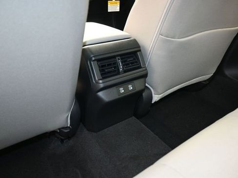 New 2025 Honda Accord SE image 12