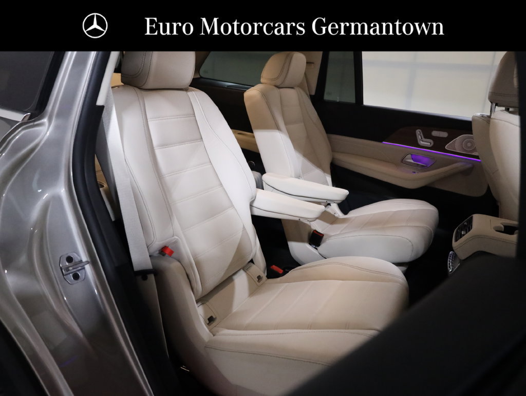 Used 2023 Mercedes-Benz GLS 450 4MATIC image 47