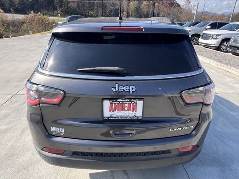 Used 2018 Jeep Compass Limited w/ Navigation Group image 4