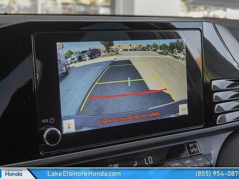 Used 2025 Toyota Camry LE FWD image 25