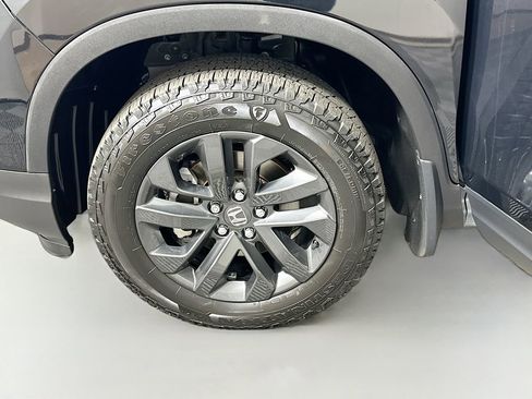 Certified 2023 Honda Ridgeline Sport image 30