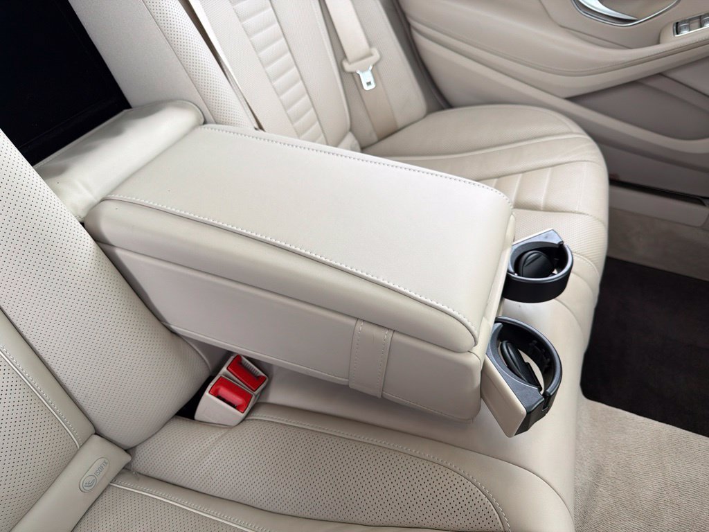Used 2020 Mercedes-Benz S 560 4MATIC Sedan image 30