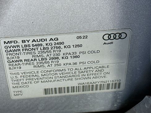 Used 2022 Audi Q5 2.0T Premium Plus w/ Premium Plus Package AWD/4WD image 12
