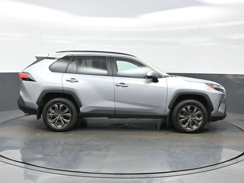 Used 2024 Toyota RAV4 XLE Premium w/ Weather Package AWD/4WD image 7
