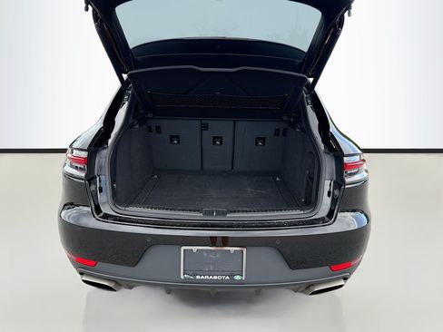 Used 2019 Porsche Macan AWD/4WD image 12