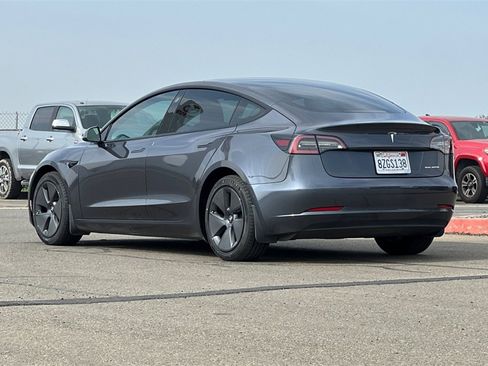 Used 2022 Tesla Model 3 Long Range image 7