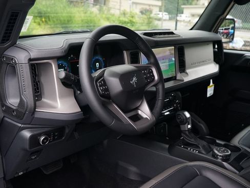 New 2026 Ford Bronco Outer Banks w/ Sasquatch Package AWD/4WD image 21