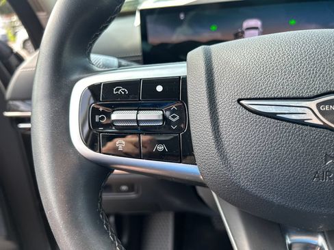 Used 2025 Genesis GV80 2.5T Standard AWD/4WD image 22