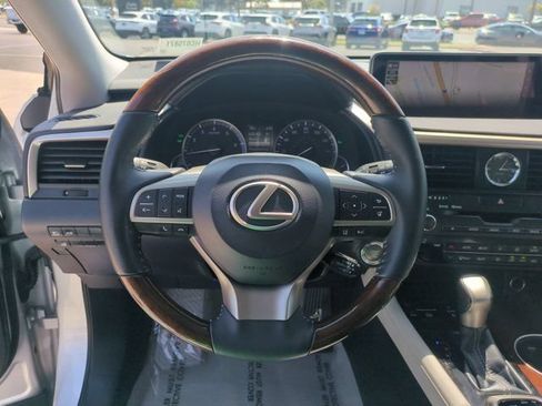 Used 2017 Lexus RX 350 FWD w/ Premium Package image 18