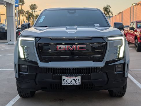 Used 2026 GMC Sierra EV Elevation AWD/4WD image 5