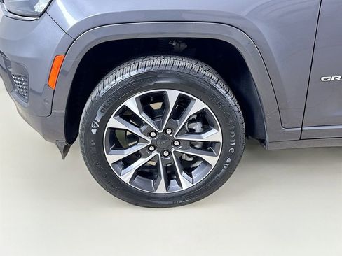 Certified 2024 Jeep Grand Cherokee L Overland image 28