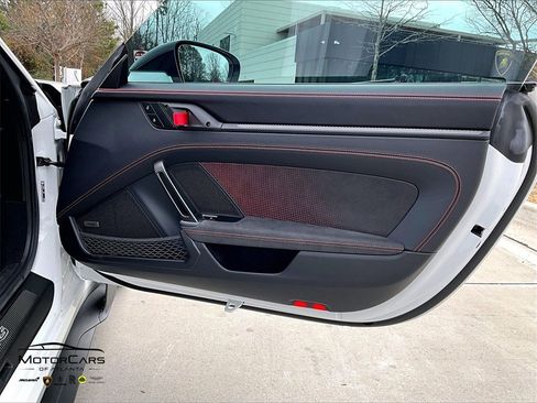 Used 2025 Porsche 911 GT3 RS w/ Weissach Package image 19