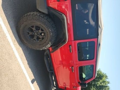 Used 2021 Jeep Wrangler Unlimited Sport AWD/4WD image 4