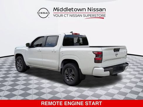 New 2025 Nissan Frontier SV w/ SV Convenience Package AWD/4WD image 5