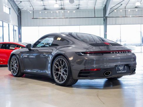 Used 2021 Porsche 911 Carrera S image 4