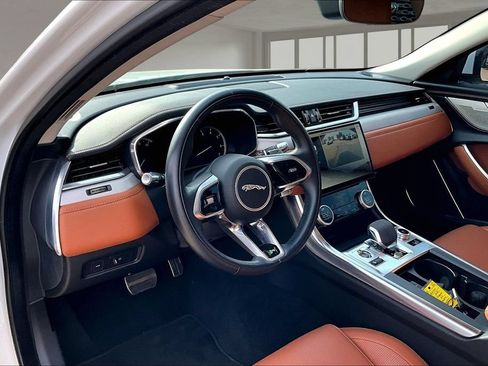 Used 2022 Jaguar XF R-Dynamic SE AWD/4WD image 13