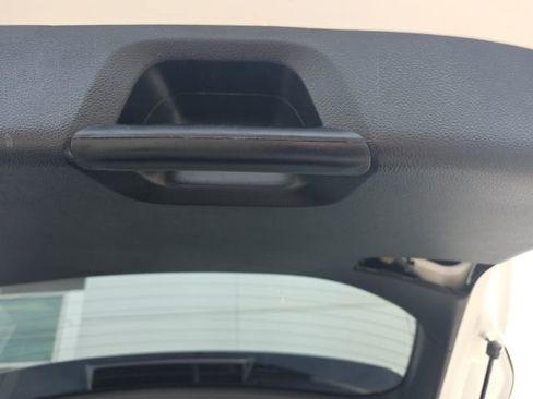 Used 2023 Kia Seltos LX image 13