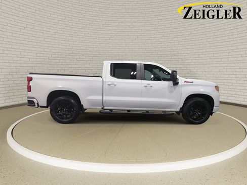 Used 2023 Chevrolet Silverado 1500 RST image 4
