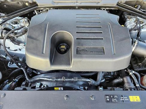 Used 2023 Land Rover Defender 110 X image 22