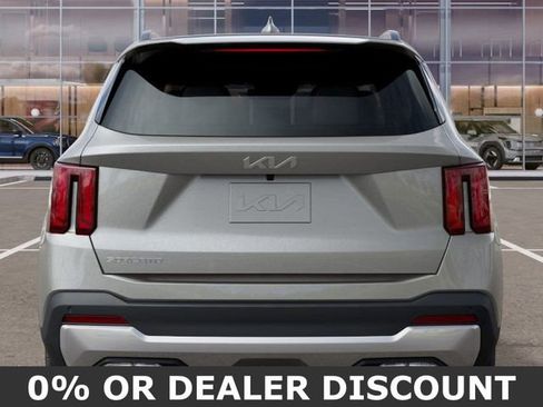 New 2026 Kia Sorento S FWD image 13